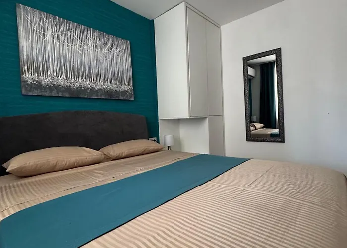 アパート Royal *